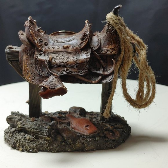 Rustic Western Theme Saddle Desk Clock Sz Small Breeze Quartz Works Great! - Picture 5 of 7